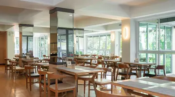 GREEN PARK RESORT