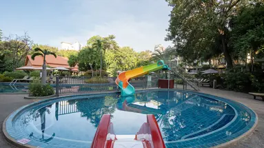 GREEN PARK RESORT