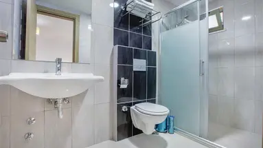Greenlife Hotel