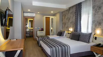 GREENWOOD SUITES RESORT