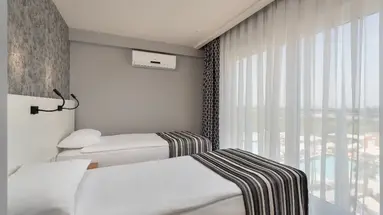 GREENWOOD SUITES RESORT