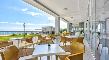 Grifid Encanto Beach