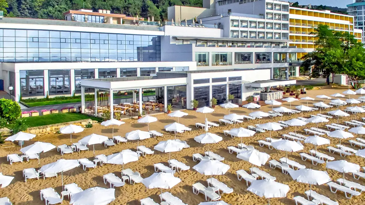 Grifid Encanto Beach