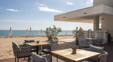 GRIFID ENCANTO BEACH