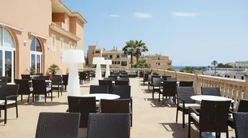 Grupotel Macarella Suites & Spa