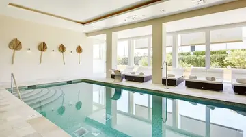 Grupotel Macarella Suites & Spa