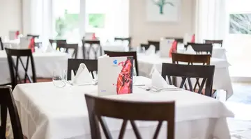 Grupotel Macarella Suites & Spa