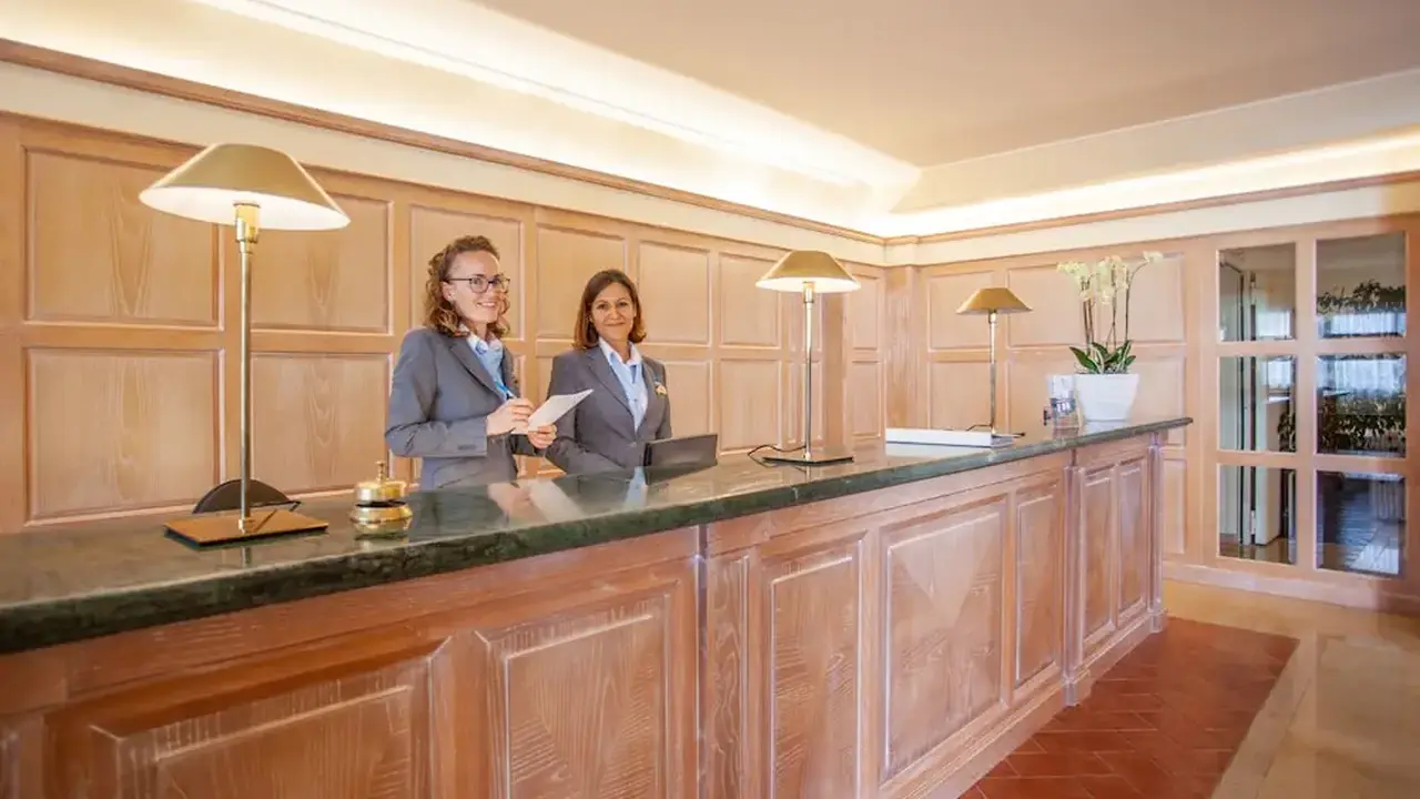 Grupotel Macarella Suites & Spa
