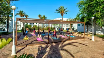 Grupotel Mar De Menorca
