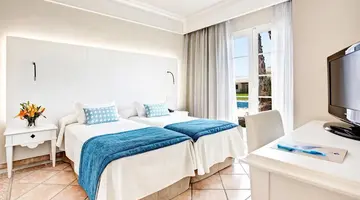 GRUPOTEL PLAYA CLUB