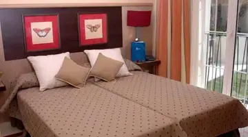 Grupotel Playa de Palma Suites & Spa