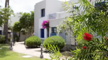 Grupotel Playa Feliz