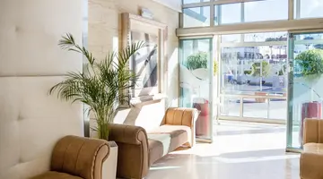 Grupotel Playa Feliz