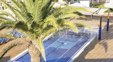 Grupotel Playa Feliz