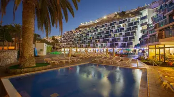 Grupotel Revoli