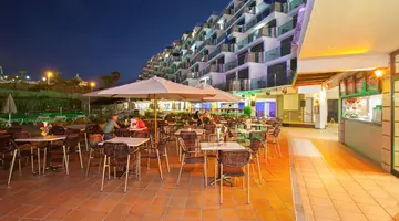 Grupotel Revoli