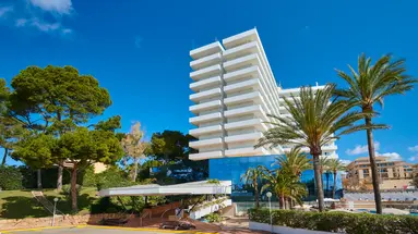 GRUPOTEL TAURUS PARK HOTEL