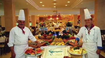 GRUPOTEL TAURUS PARK