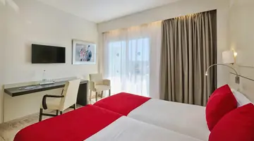 GRUPOTEL TAURUS PARK