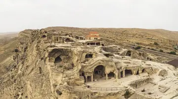 Gruzja, Armenia - spod szczytów Kaukazu w doliny Armenii