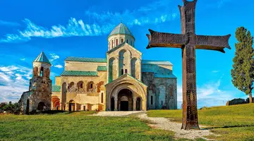 Gruzja, Armenia - spod szczytów Kaukazu w doliny Armenii