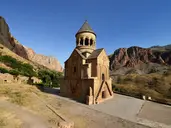 Gruzja, Armenia - spod szczytów Kaukazu w doliny Armenii