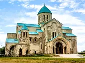 Gruzja, Armenia - spod szczytów Kaukazu w doliny Armenii