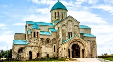 Gruzja, Armenia - spod szczytów Kaukazu w doliny Armenii