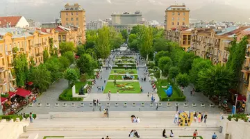 Gruzja, Azerbejdżan, Armenia - legendy Kaukazu