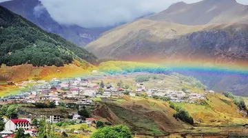 Gruzja, Azerbejdżan, Armenia - legendy Kaukazu