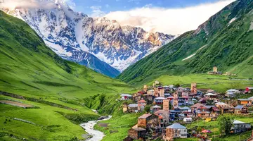 Gruzja- Morze Czarne i zielony Kaukaz