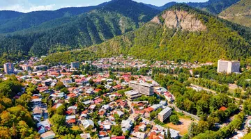 Gruzja- Morze Czarne i zielony Kaukaz