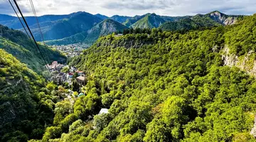 Gruzja- Morze Czarne i zielony Kaukaz