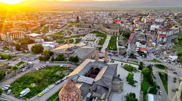 Gruzja, Turcja - Turecka kawa i herbaciane Batumi