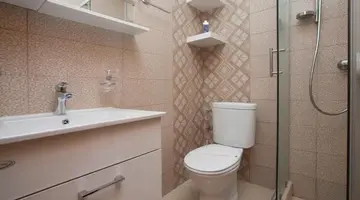 GUEST HOUSE MEDIN