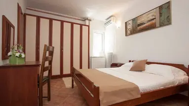 GUEST HOUSE MEDIN