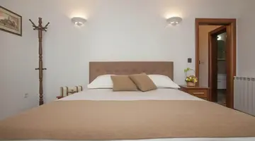 GUEST HOUSE MEDIN