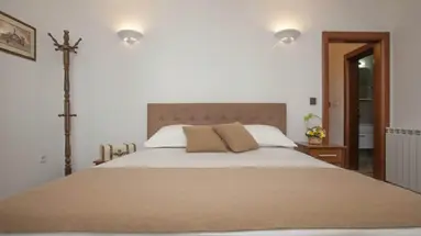 GUEST HOUSE MEDIN