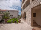 GUEST HOUSE MEDIN