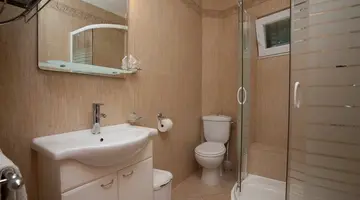 GUEST HOUSE MEDIN