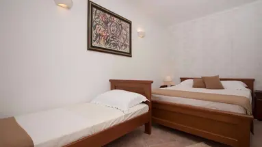 GUEST HOUSE MEDIN