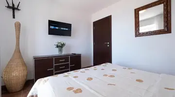GUEST HOUSE MEDIN