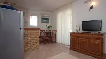 GUEST HOUSE MEDIN