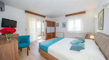 GUEST HOUSE MEDIN
