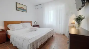 GUEST HOUSE MEDIN