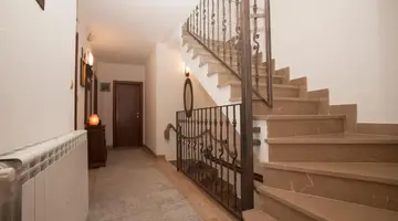 GUEST HOUSE MEDIN