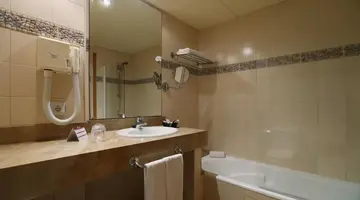 Guitart Central Park Aqua Resort 4*