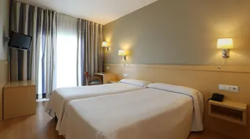 Guitart Central Park Aqua Resort 4*