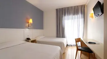 Guitart Central Park Aqua Resort 4*