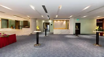 Guo Ji Yi Yuan Wangfujing